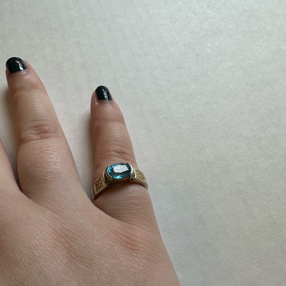 Silver and Tanzanite Fashion Ring